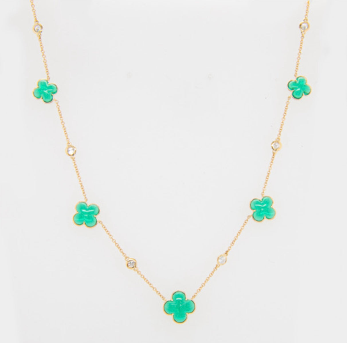 14k Gold Diamond Necklace. (Nano Emerald)