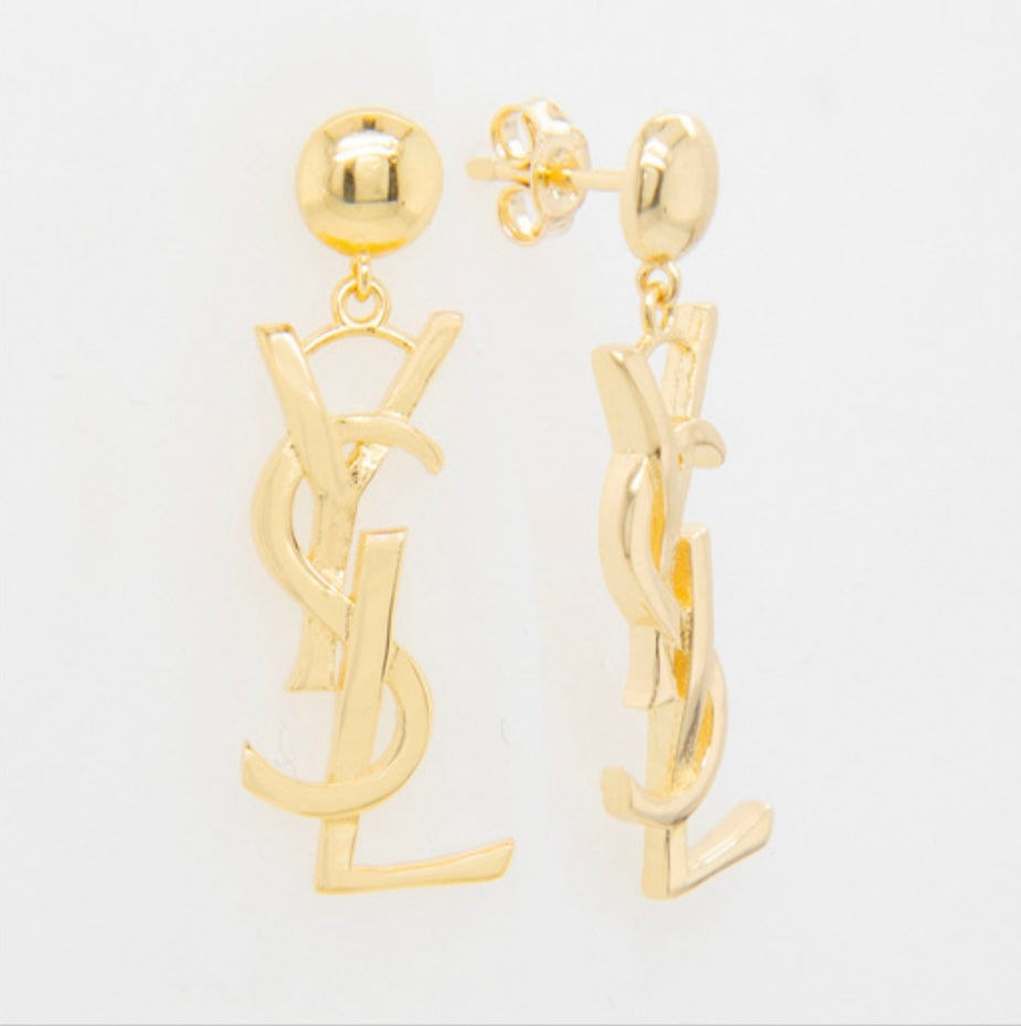 14k Gold Earring